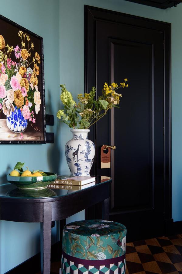 Velona'S Jungle Luxury Suites Firenze Eksteriør bilde